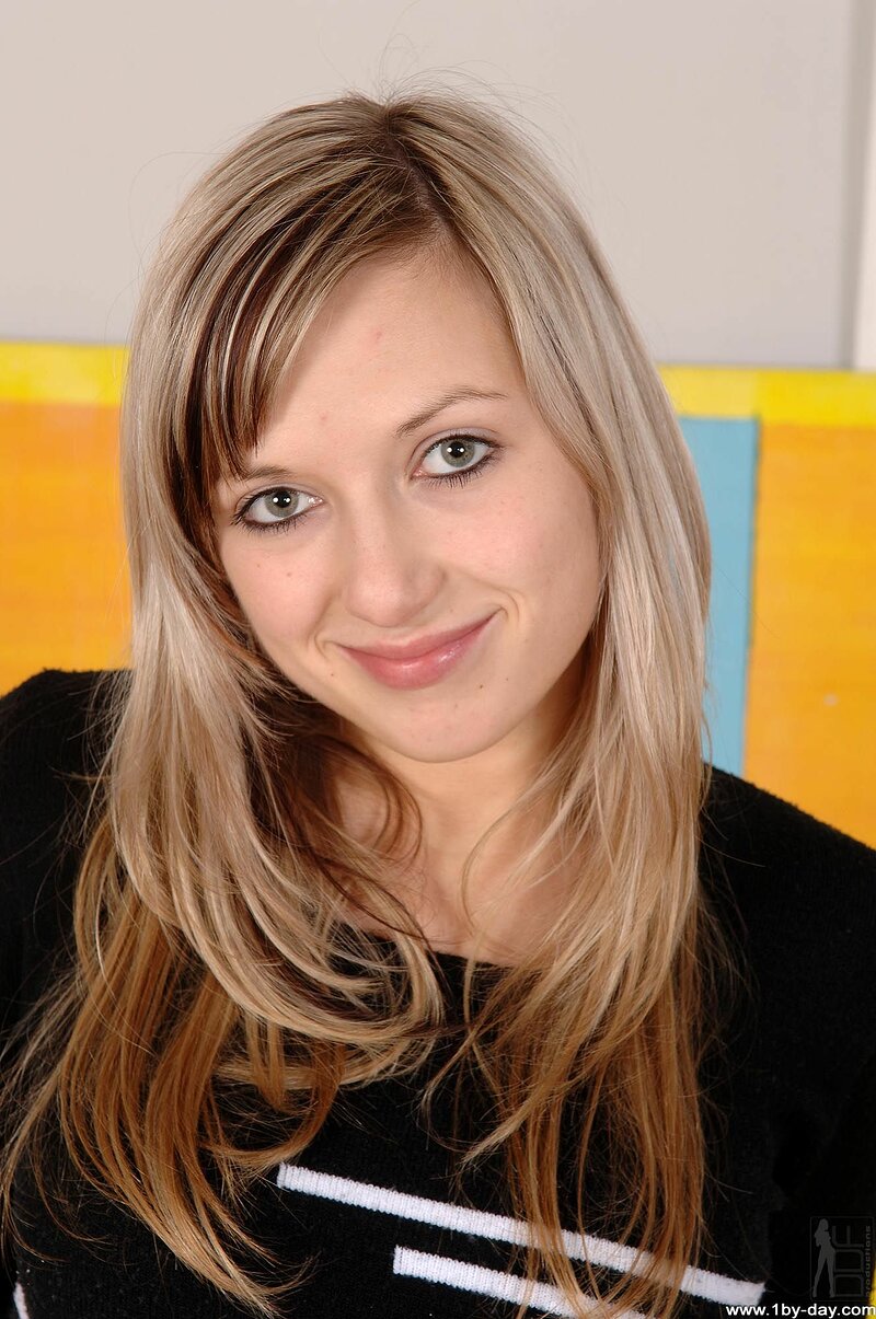 Елена, 19 лет, 0 размер груди